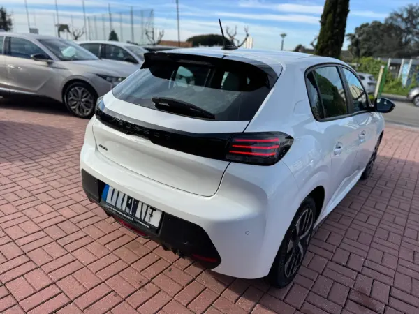 Peugeot 208 1.2 Puretch 33