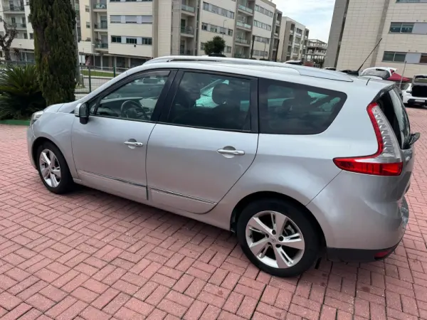 Renault Grand Scénic ENERGY dCi 110 LIMITED 3