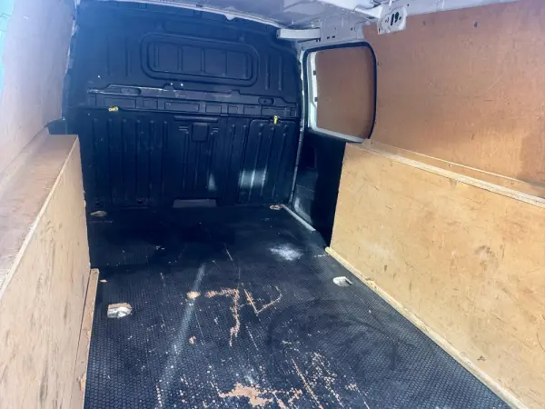 Peugeot Partner 1.5HDi Longa 8