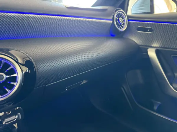 Mercedes-Benz A 180 Limousine d 7G-DCT Progressive 37