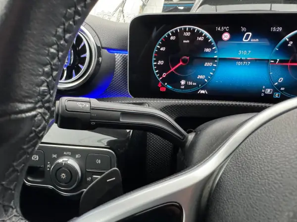 Mercedes-Benz A 180 Limousine d 7G-DCT Progressive 14