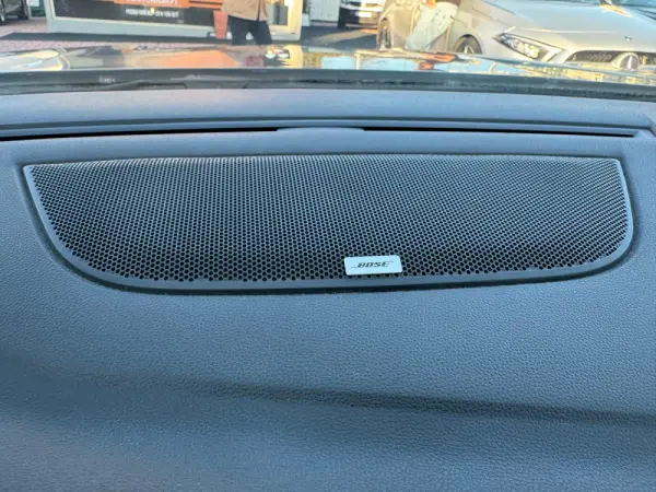 Renault Mégane Sport Tourer ENERGY TCe 130 BOSE EDITION 44