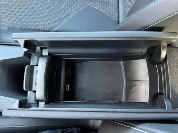 DS DS4 E-TENSE 225 OPERA 33