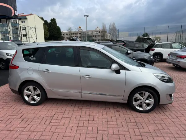 Renault Grand Scénic ENERGY dCi 110 LIMITED 22