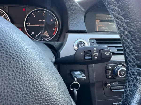 BMW 318 d Blue Performance 37