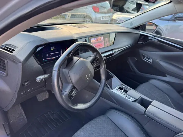 DS DS4 E-TENSE 225 OPERA 4