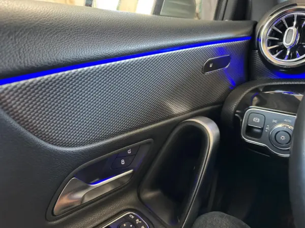 Mercedes-Benz A 180 Limousine d 7G-DCT Progressive 36