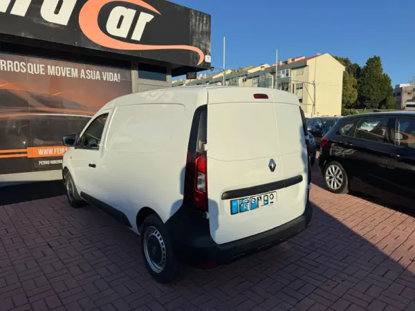 Renault Express GPS 23