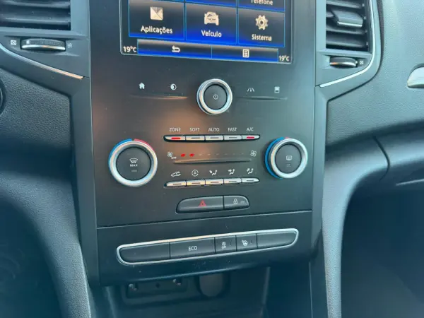 Renault Mégane Sport Tourer ENERGY TCe 130 BOSE EDITION 36