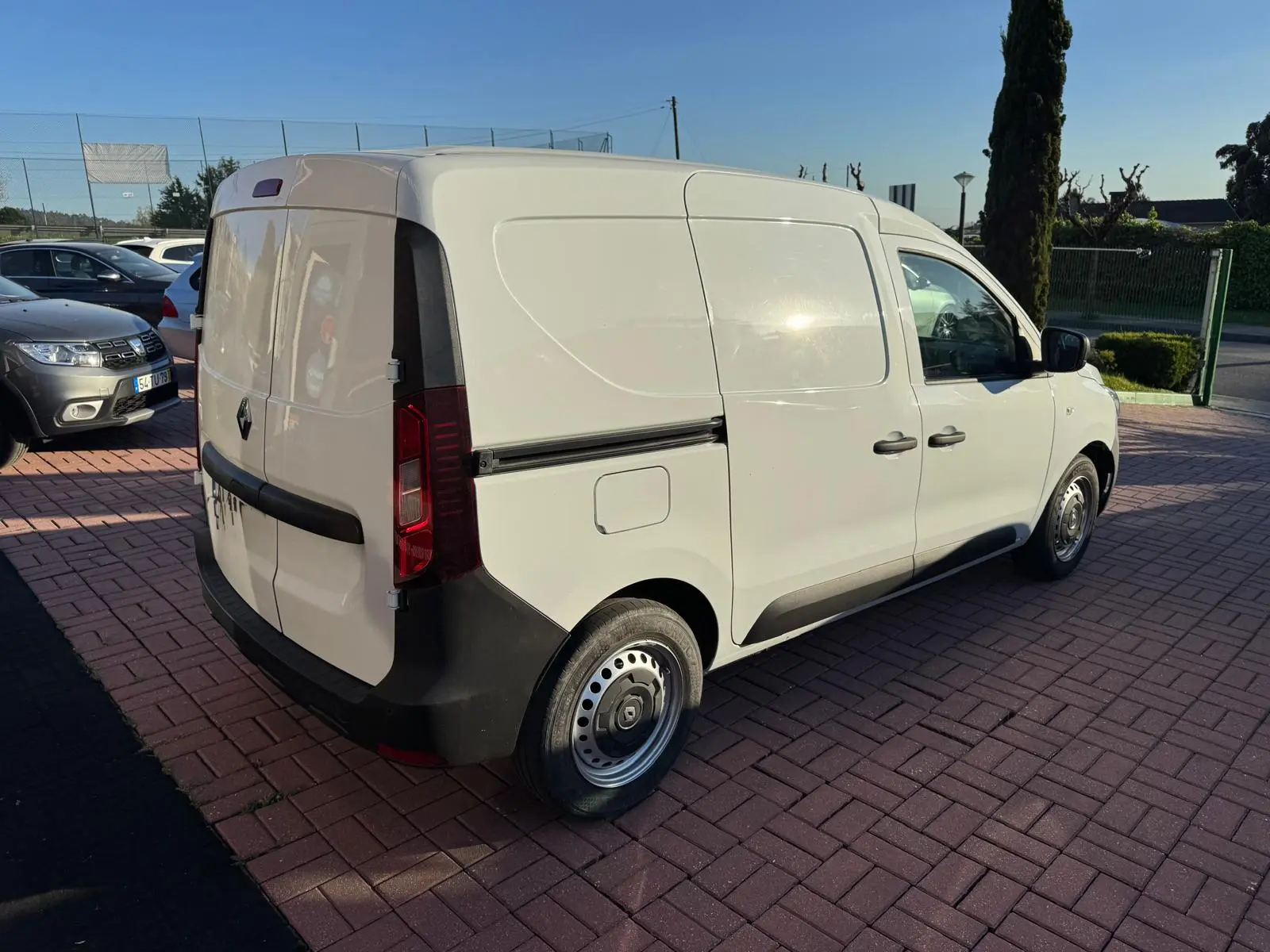 Renault Express GPS 6