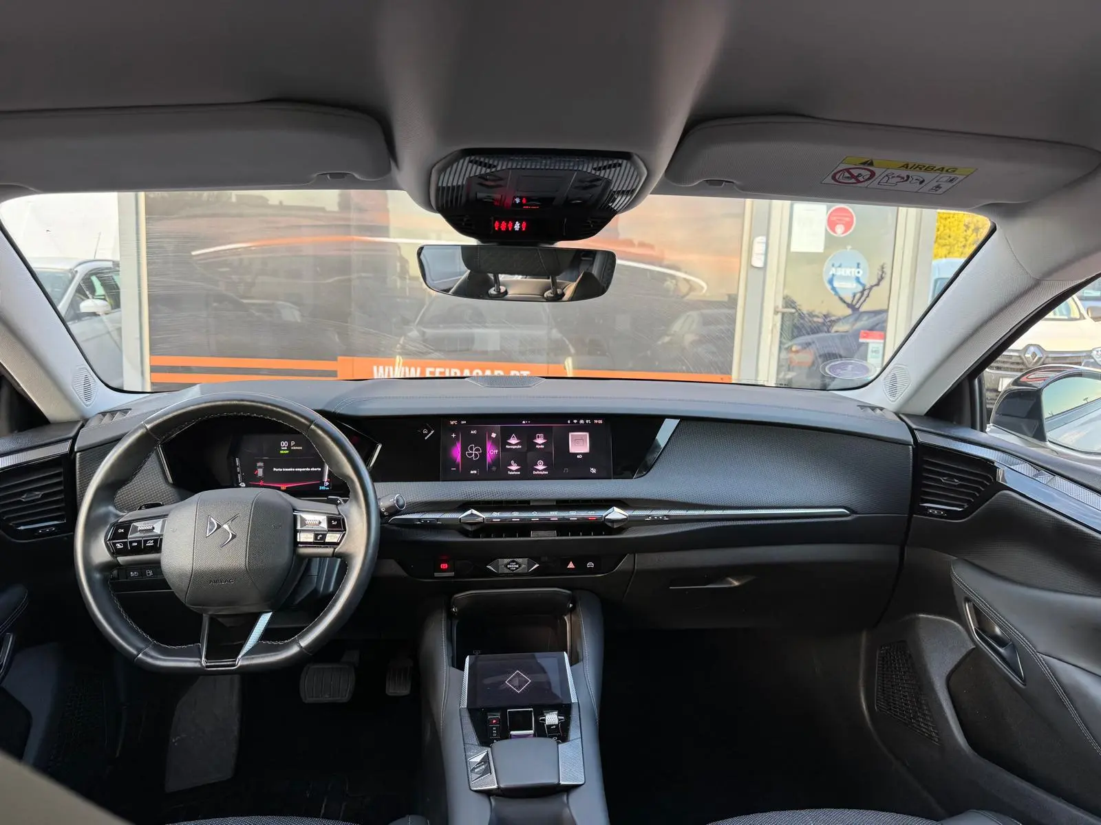 DS DS4 E-TENSE 225 OPERA 38