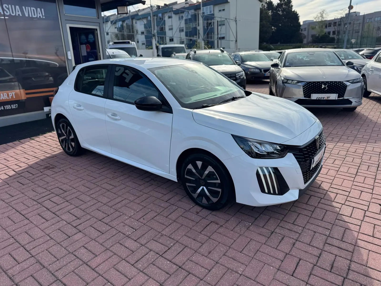 Peugeot 208 1.2 Puretch 2