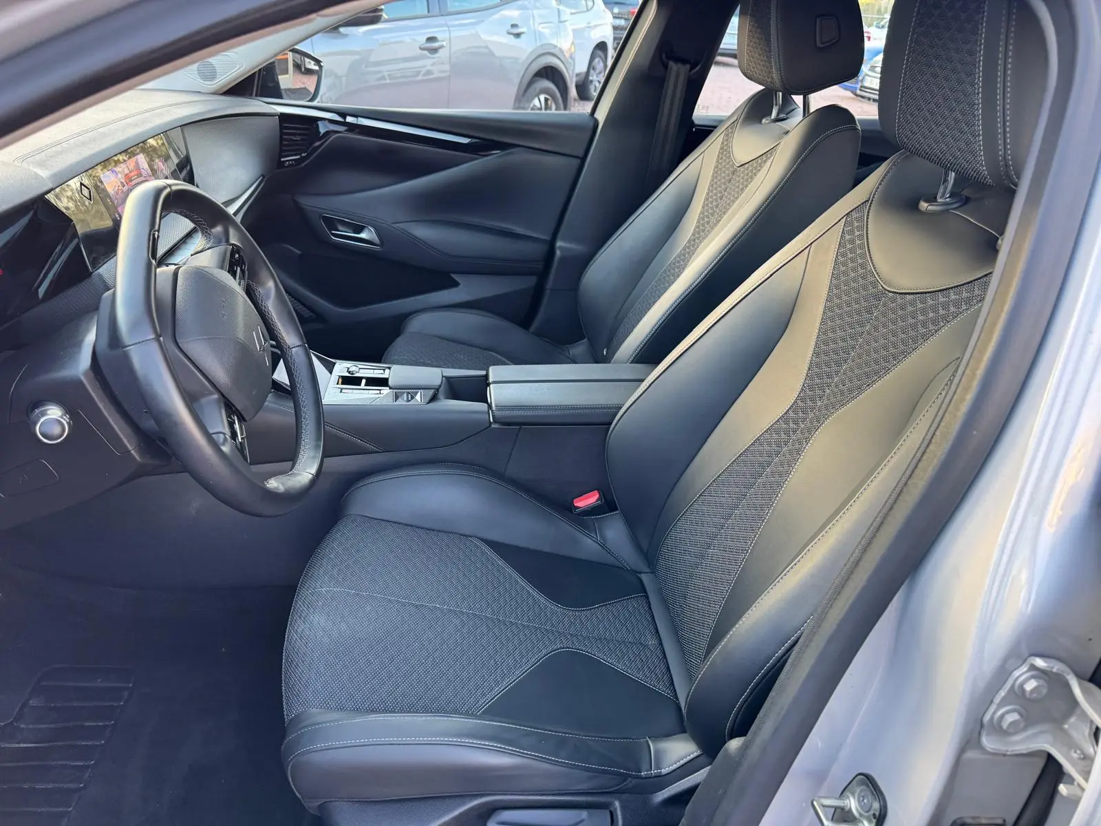 DS DS4 E-TENSE 225 OPERA 5