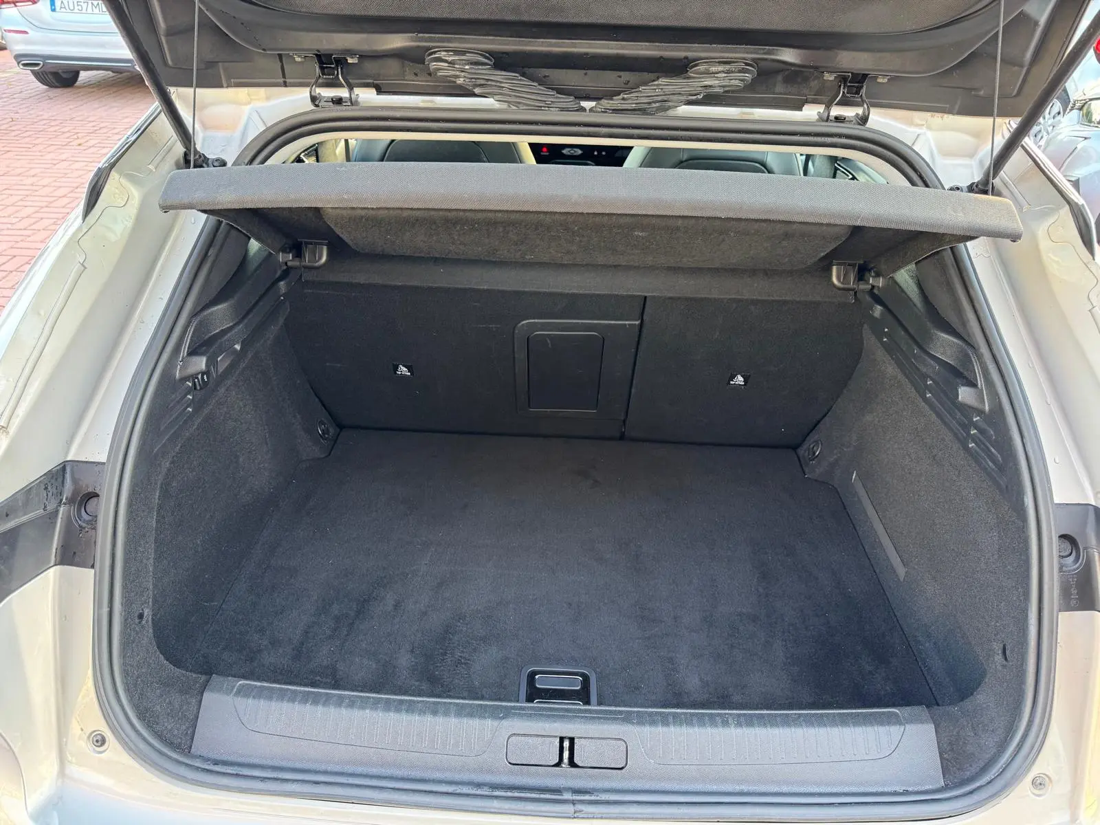 DS DS4 E-TENSE 225 OPERA 12