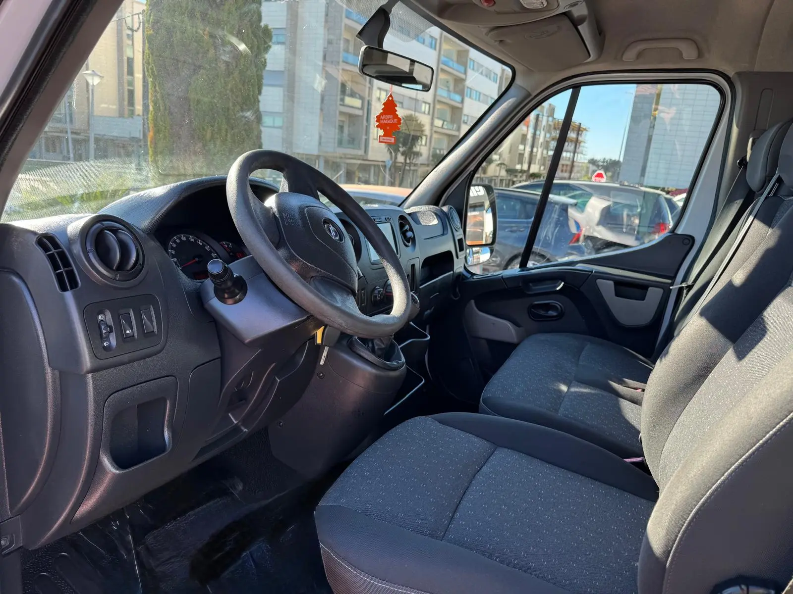 Opel Movano Outro 13