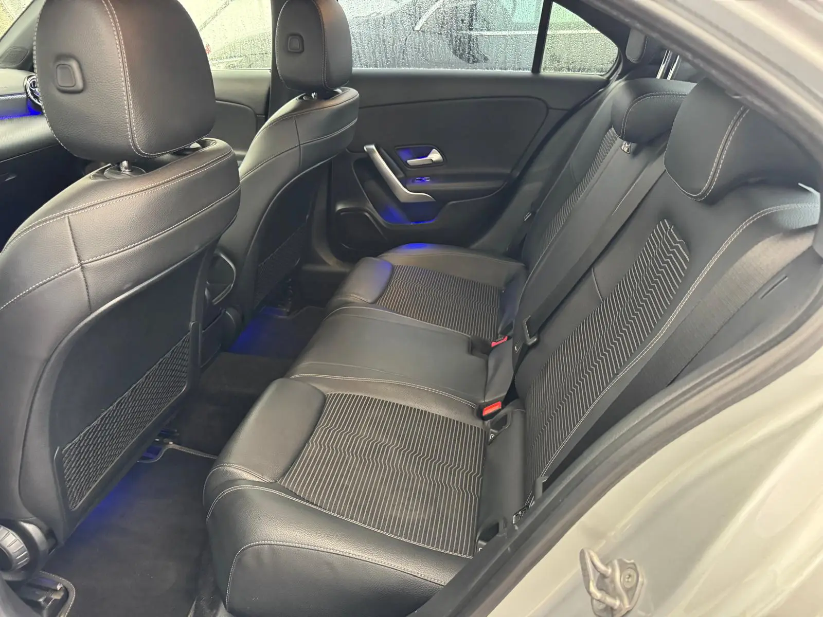 Mercedes-Benz A 180 Limousine d 7G-DCT Progressive 24