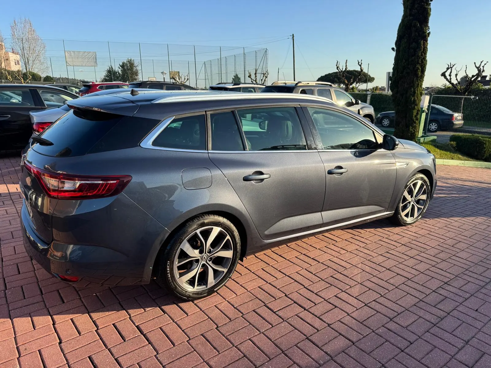 Renault Mégane Sport Tourer ENERGY TCe 130 BOSE EDITION 8