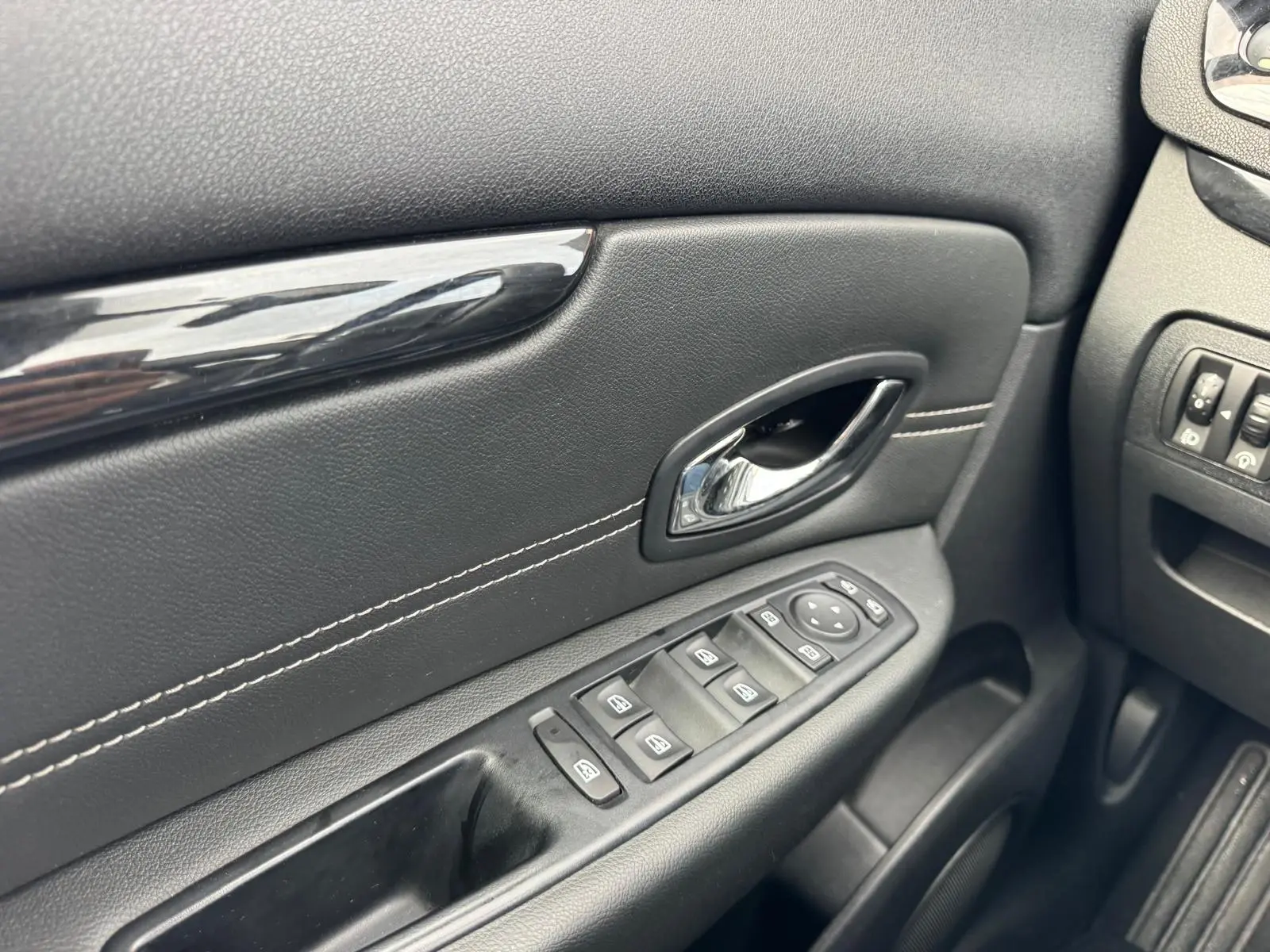 Renault Grand Scénic ENERGY dCi 110 LIMITED 30