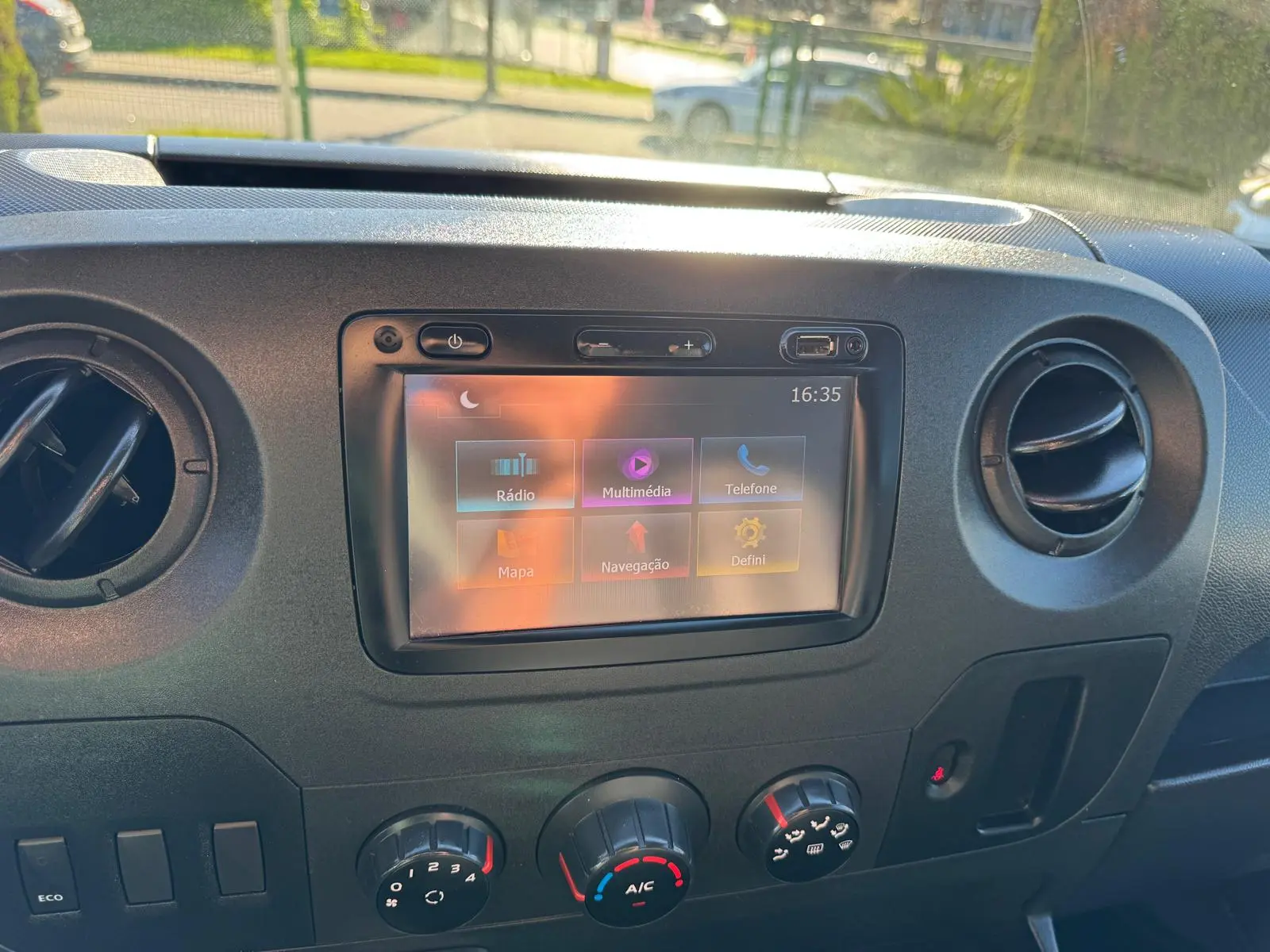 Opel Movano Outro 17