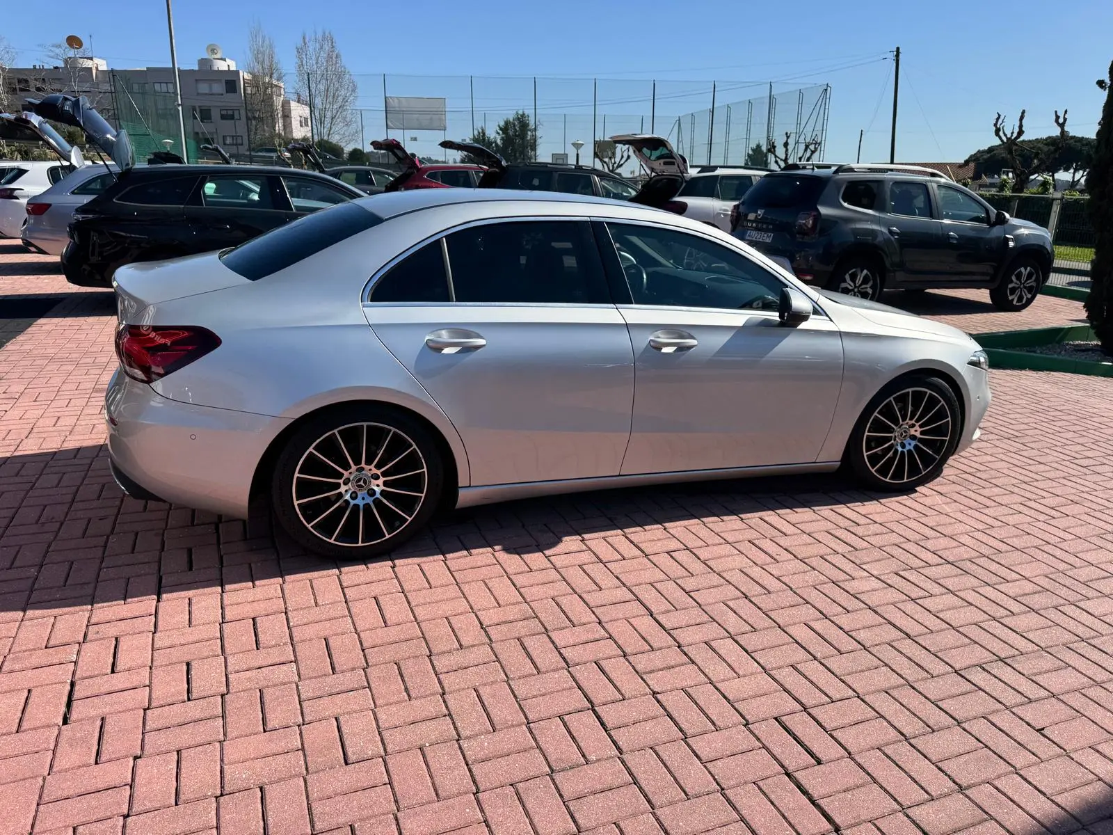 Mercedes-Benz A 180 Limousine d 7G-DCT Progressive 49