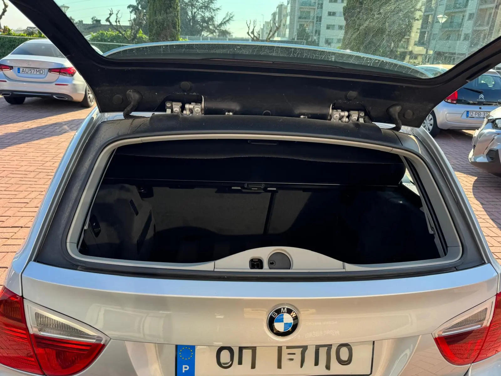 BMW 318 d Blue Performance 13