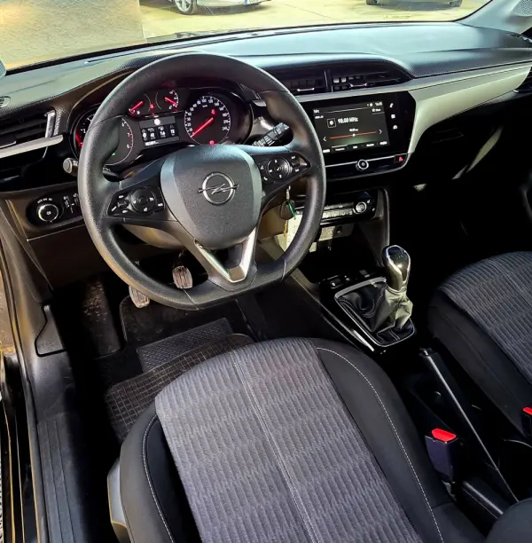 Opel Corsa 1.2 Elegance 5