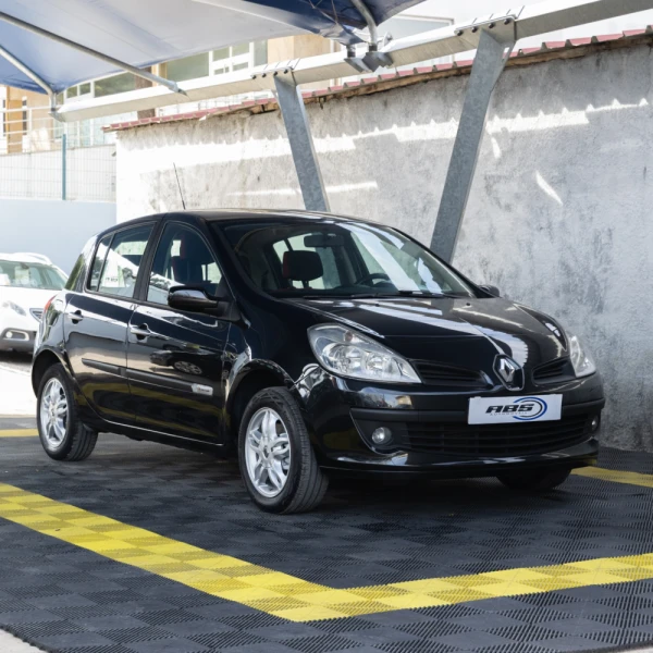 Renault Clio 1.5 dCi Rip Curl II 3