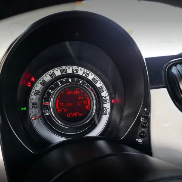 Fiat 500 1.0 Hybrid Icon 15