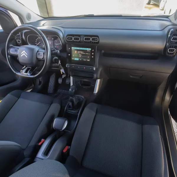 Citroën C3 Aircross 1.2 PureTech Shine 11