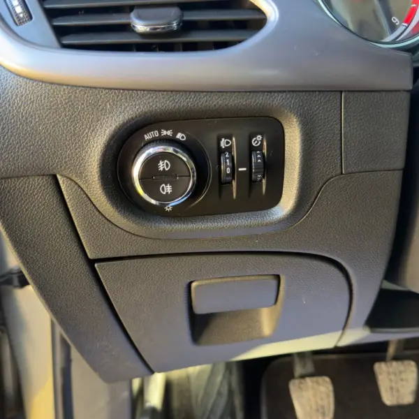 Opel Astra Sports Tourer 1.6 CDTI Dynamic Sport S/S 12