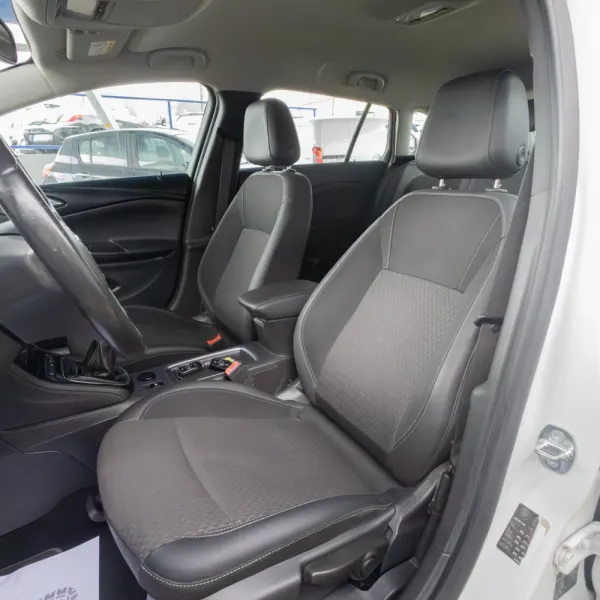 Opel Astra Sports Tourer 1.6 CDTI Dynamic Sport 9