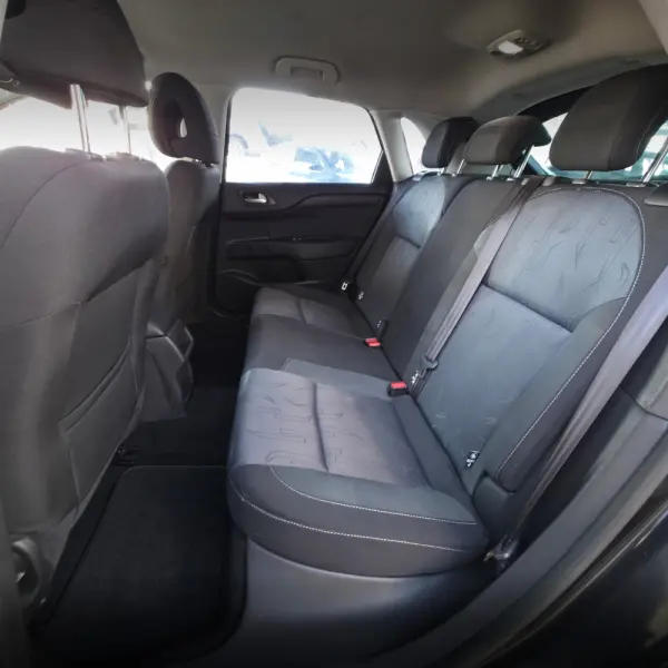 Citroën C4 1.6 e-HDi Business 13