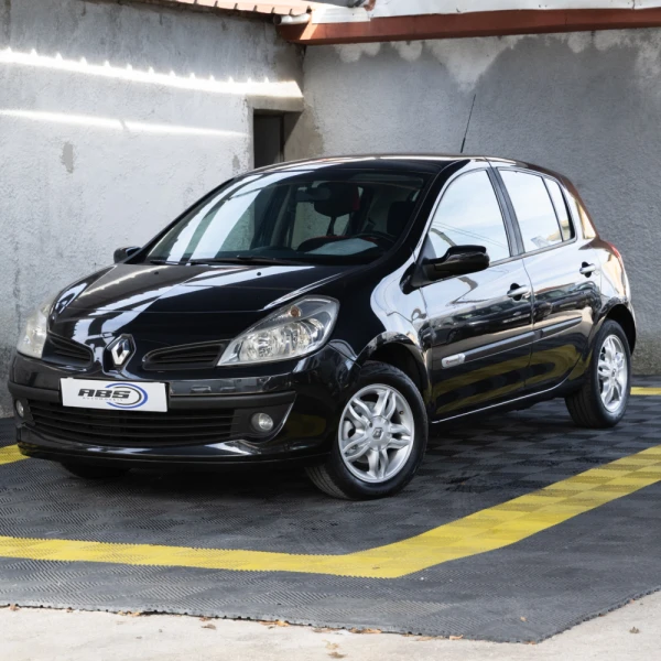 Renault Clio 1.5 dCi Rip Curl II 1