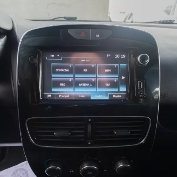 Renault Clio 1.5 dCi Limited 17