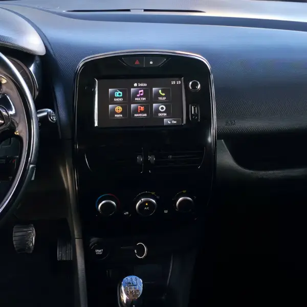 Renault Clio Dynamic S 12