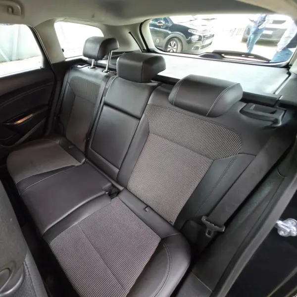 Opel Astra Sports Tourer 1.7 CDTi Cosmo 8