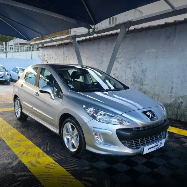 Peugeot 308 1.6 HDi Executive CMP6 3