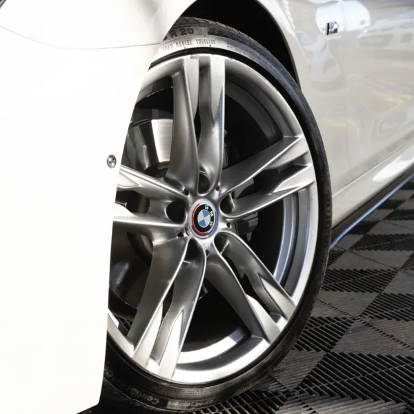 BMW 640 d Pack M 14