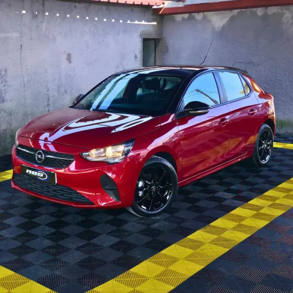 Opel Corsa 1.2 Elegance 1