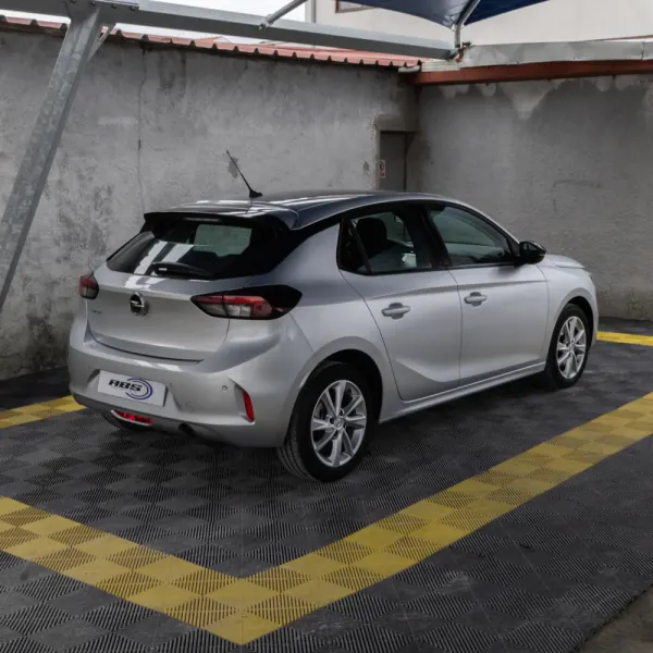 Opel Corsa 1.5 D Elegance 5