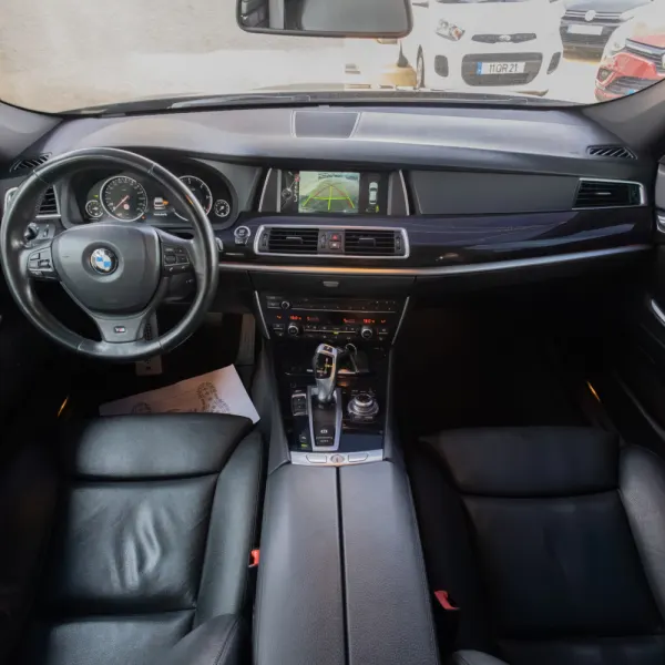 BMW 520 Gran Turismo d Pack M 14