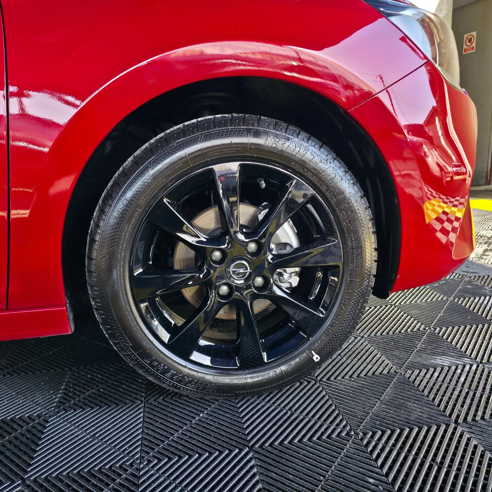 Opel Corsa 1.2 Elegance 8