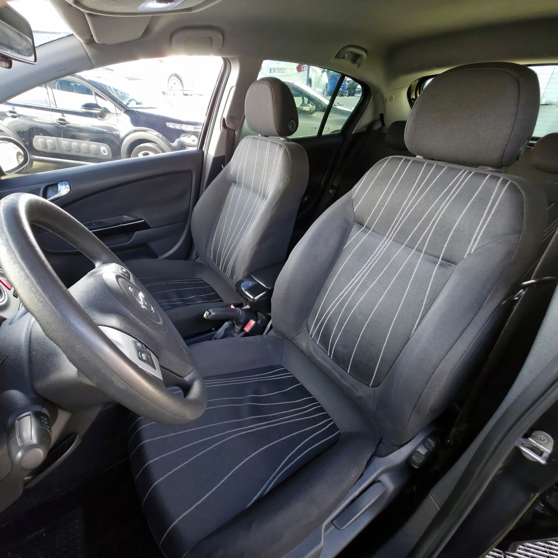 Opel Corsa 1.2 Enjoy 7