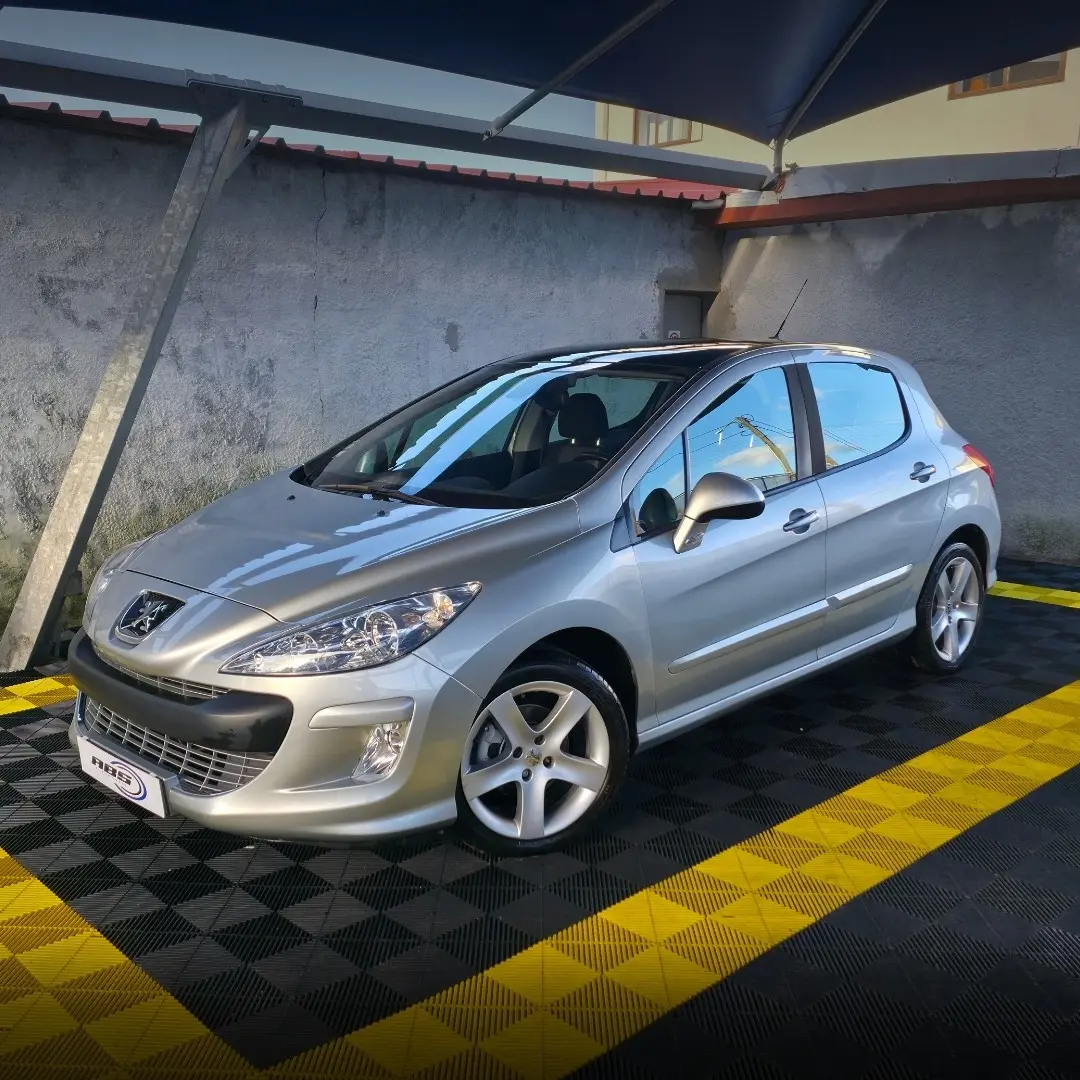 Peugeot 308 1.6 HDi Executive CMP6 1