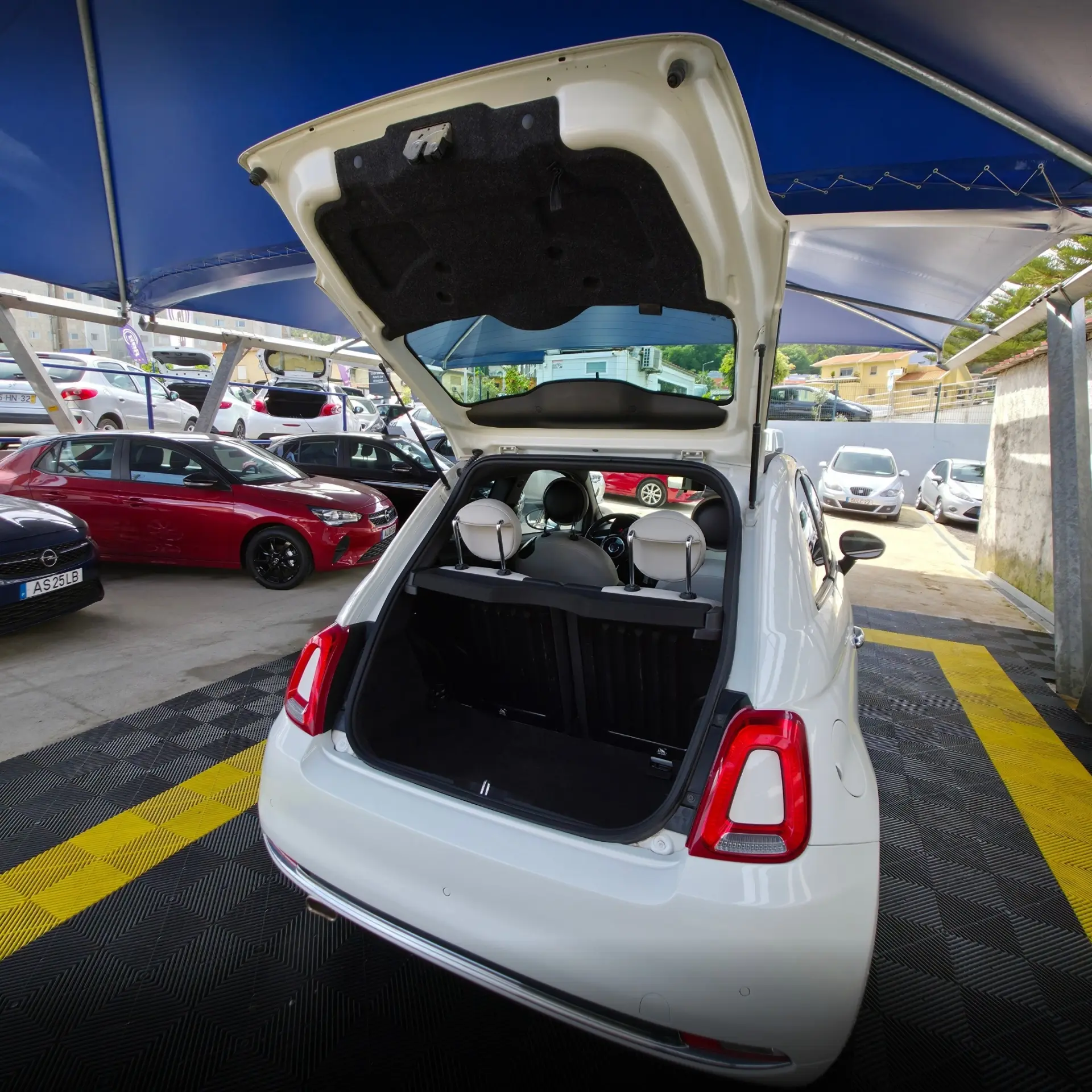 Fiat 500 1.0 Hybrid Icon 11