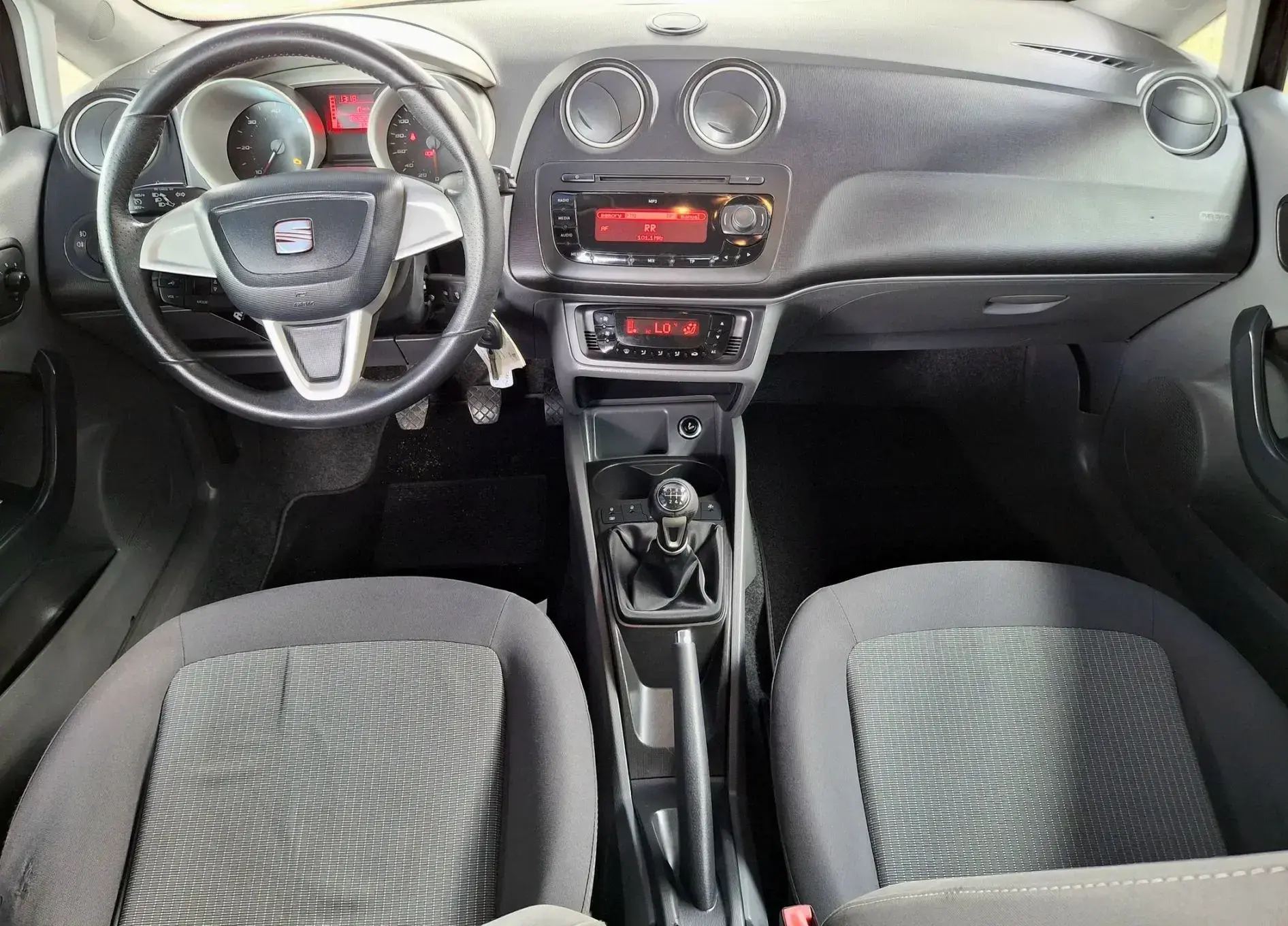 SEAT Ibiza ST 1.2 TDI Reference DPF 3