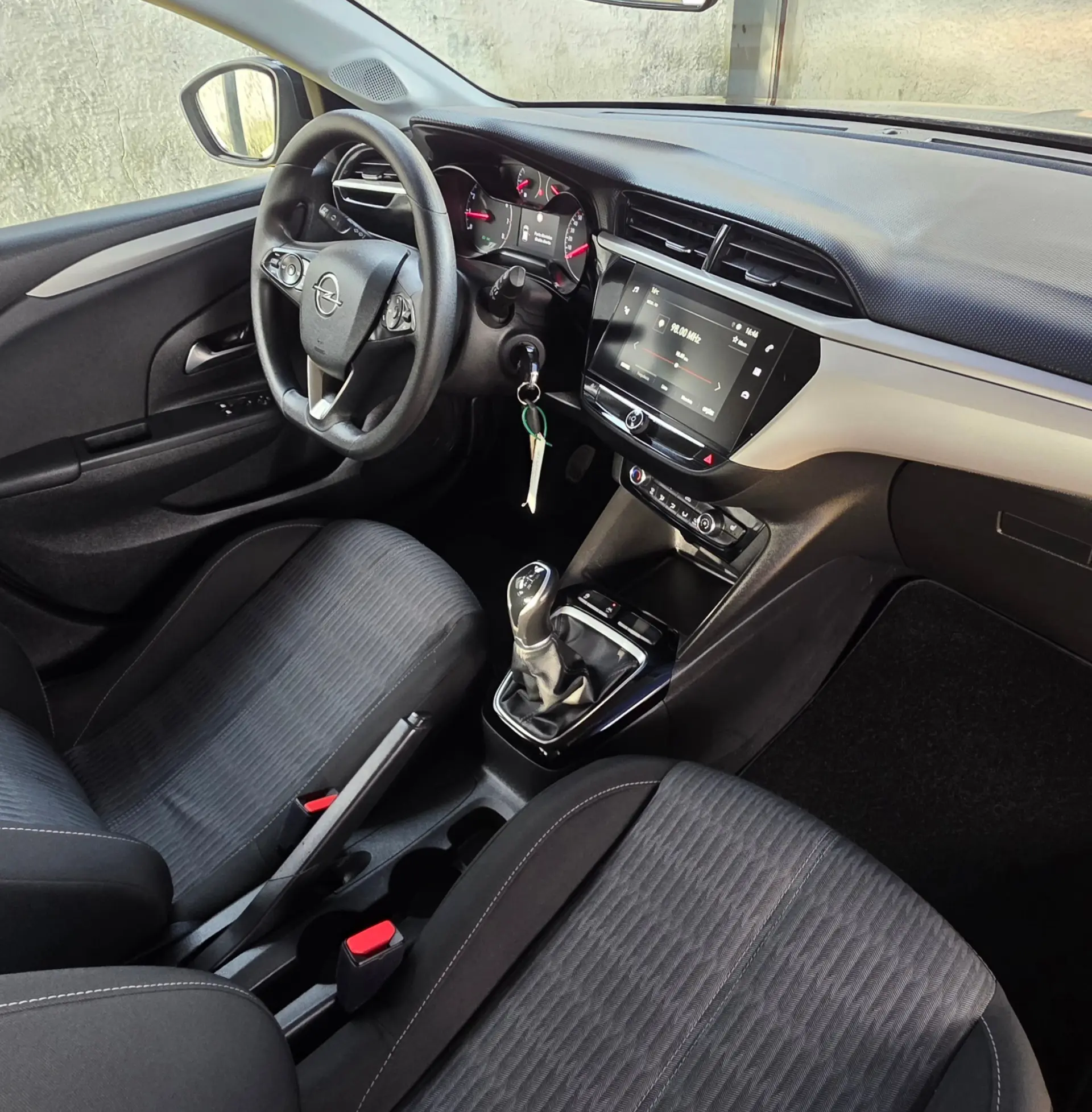 Opel Corsa 1.2 Elegance 8