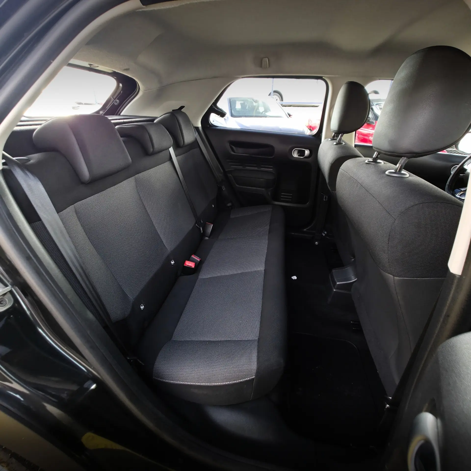 Citroën C4 Cactus 1.6 e-HDi Feel ETG6 18