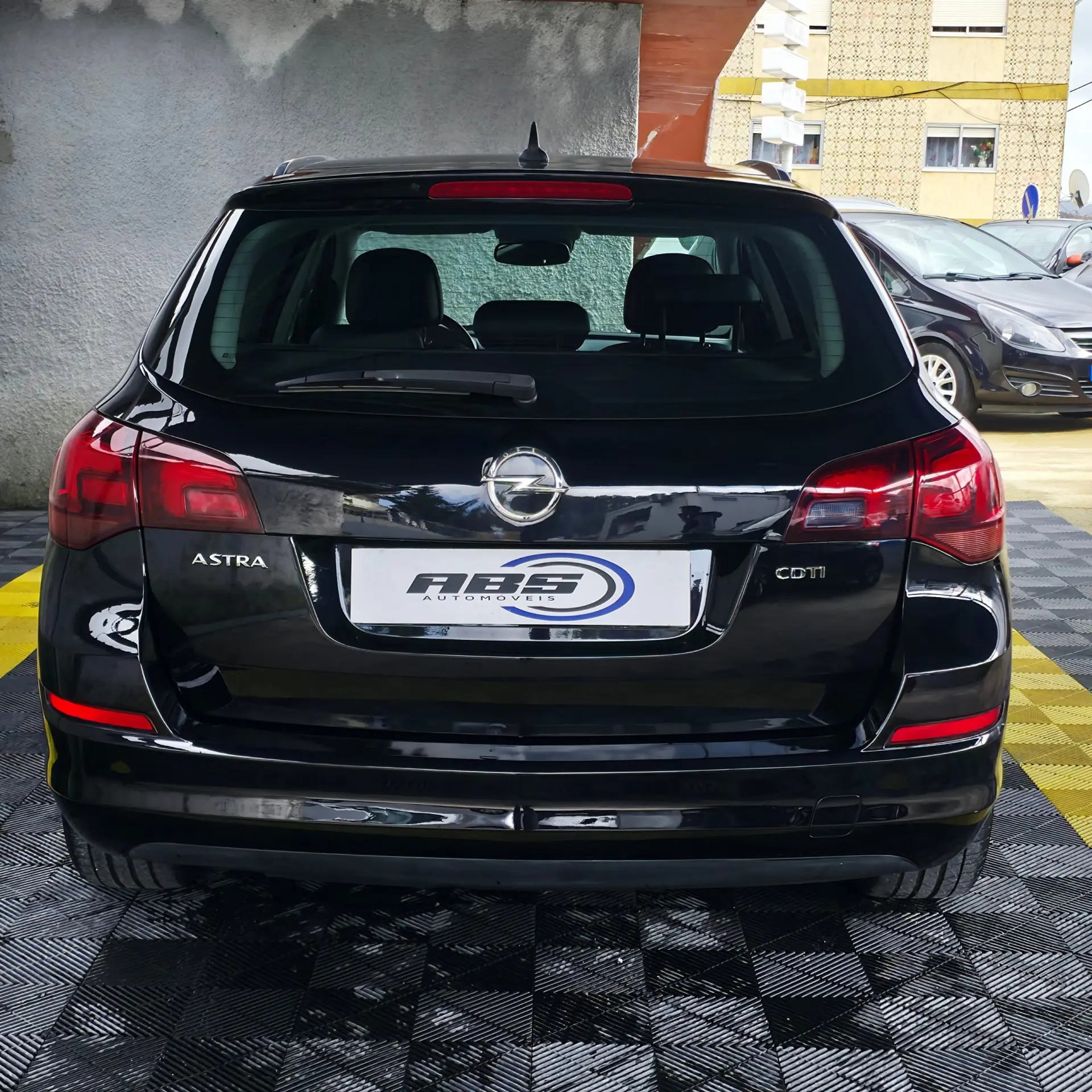 Opel Astra Sports Tourer 1.7 CDTi Cosmo 6