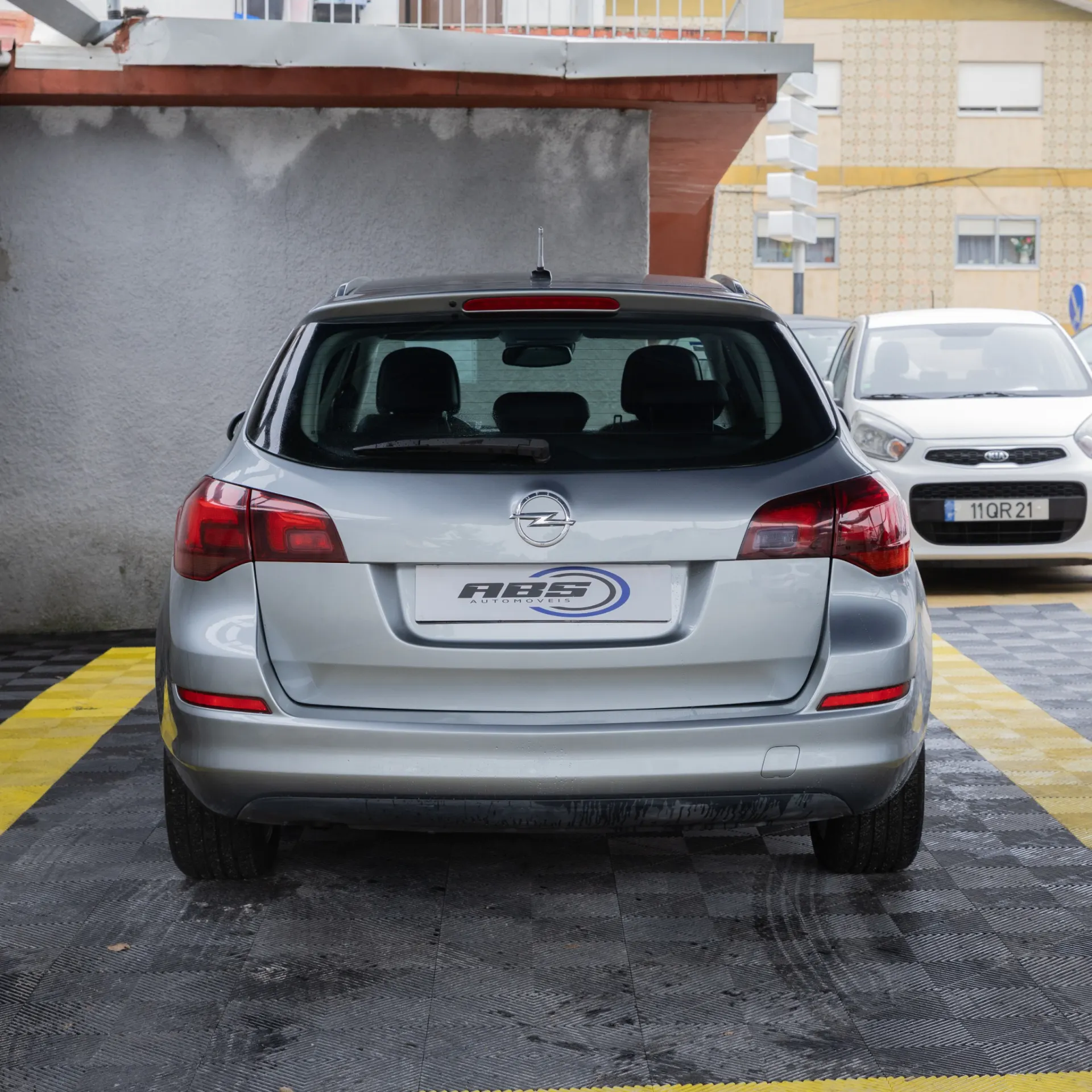 Opel Astra 1.3 CDTi Cosmo Start/Stop 6